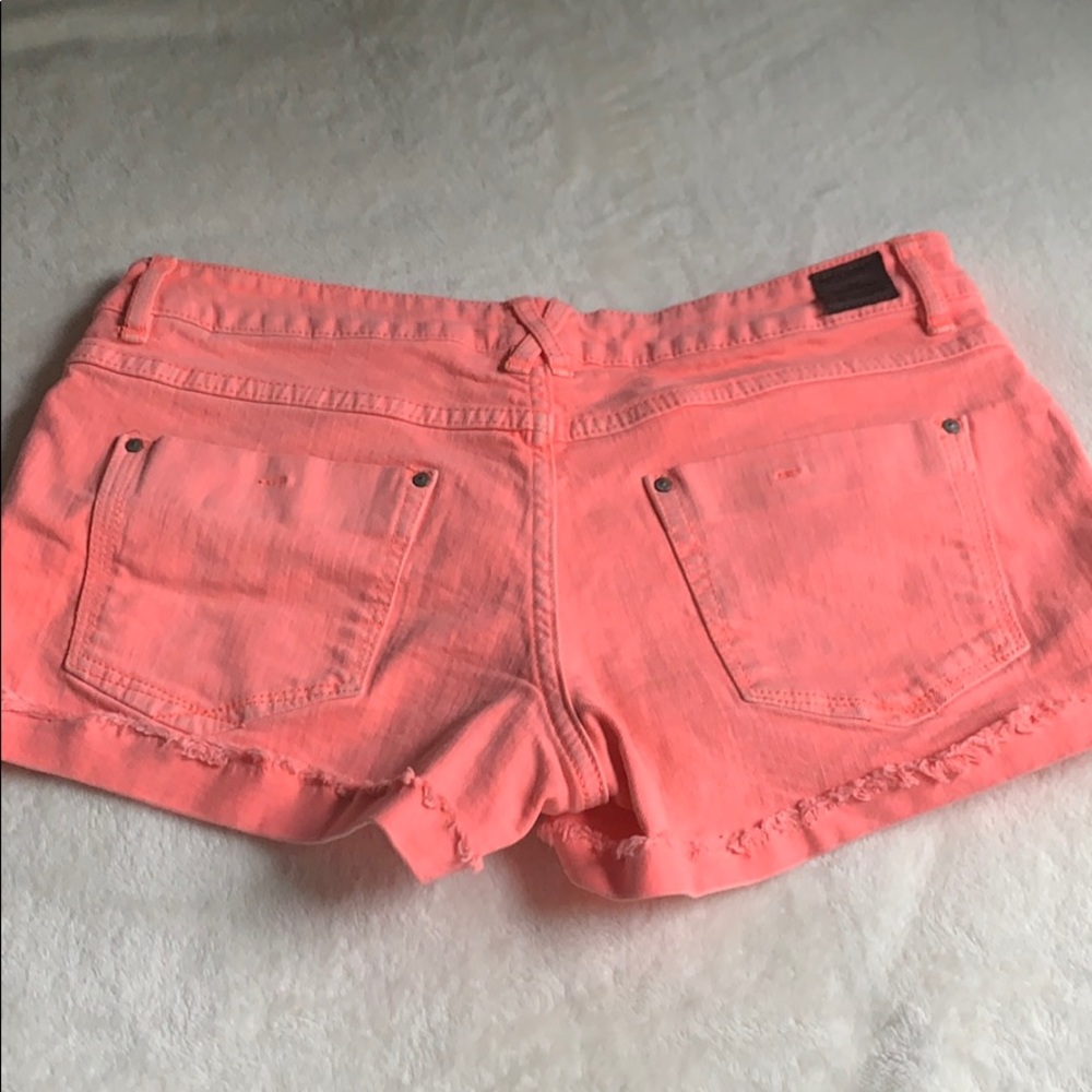 Pull&Bear Orange Shorts View 4